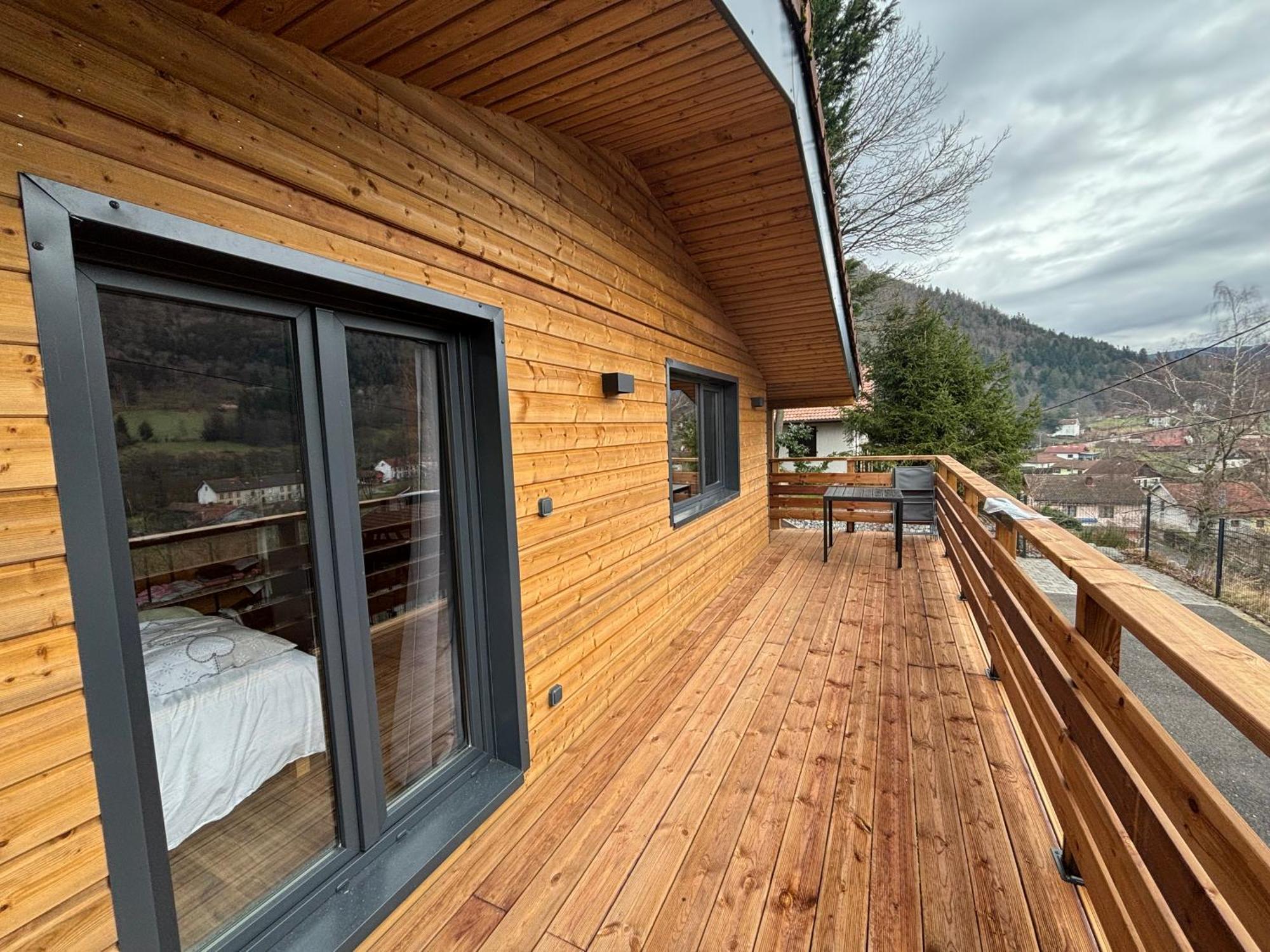 Rochesson Chalet Du Faubourg & Jacuzzi, Proximite Gerardmer & La Bresse מראה חיצוני תמונה